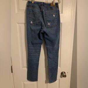 AMERICAN EAGLE Mom Jean Comfort Stretch Waistband Size 4 regular